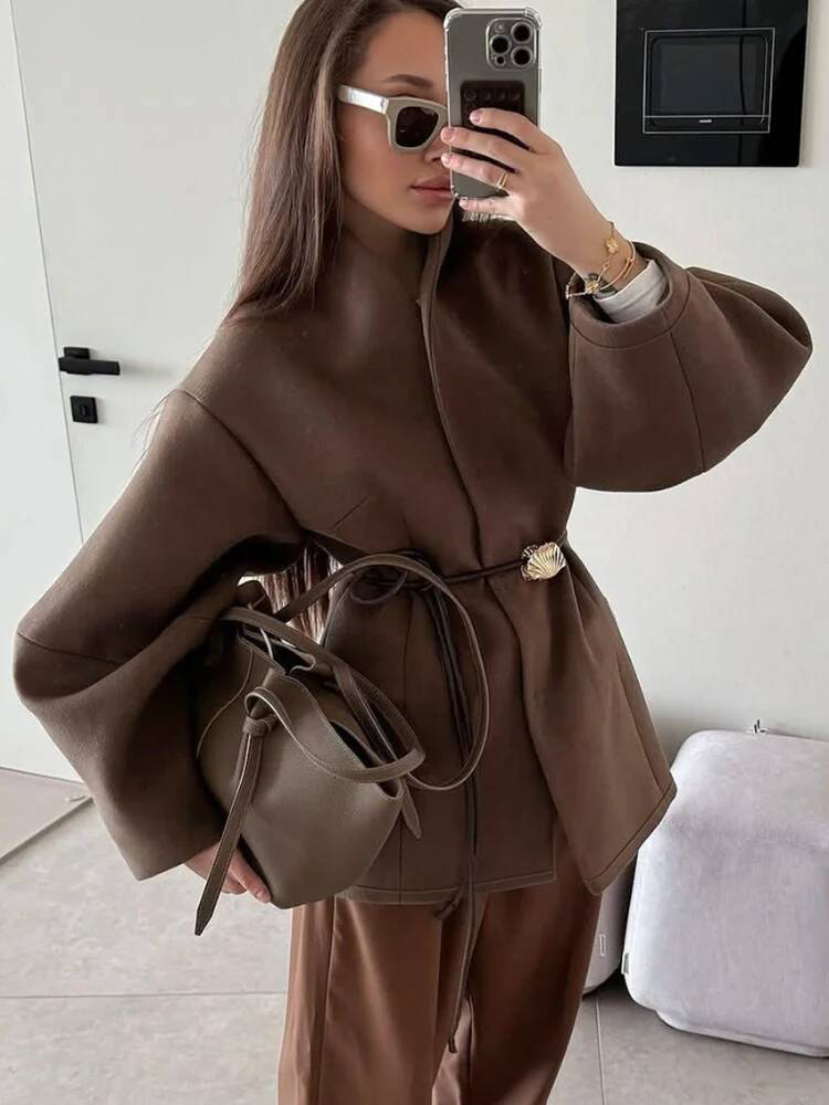 Chic Women's Solid Woolen Coat - Street Fashion Taiwan 评论和价格