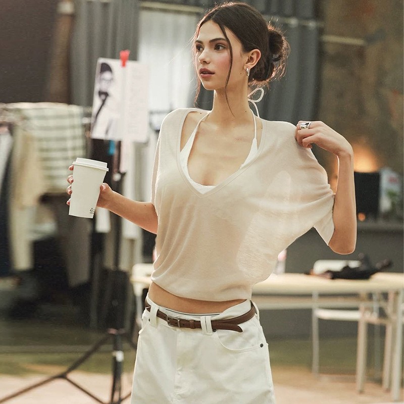Pink Blouse Loose Fit V Neck S - Fashion Streetwear 评论和价格