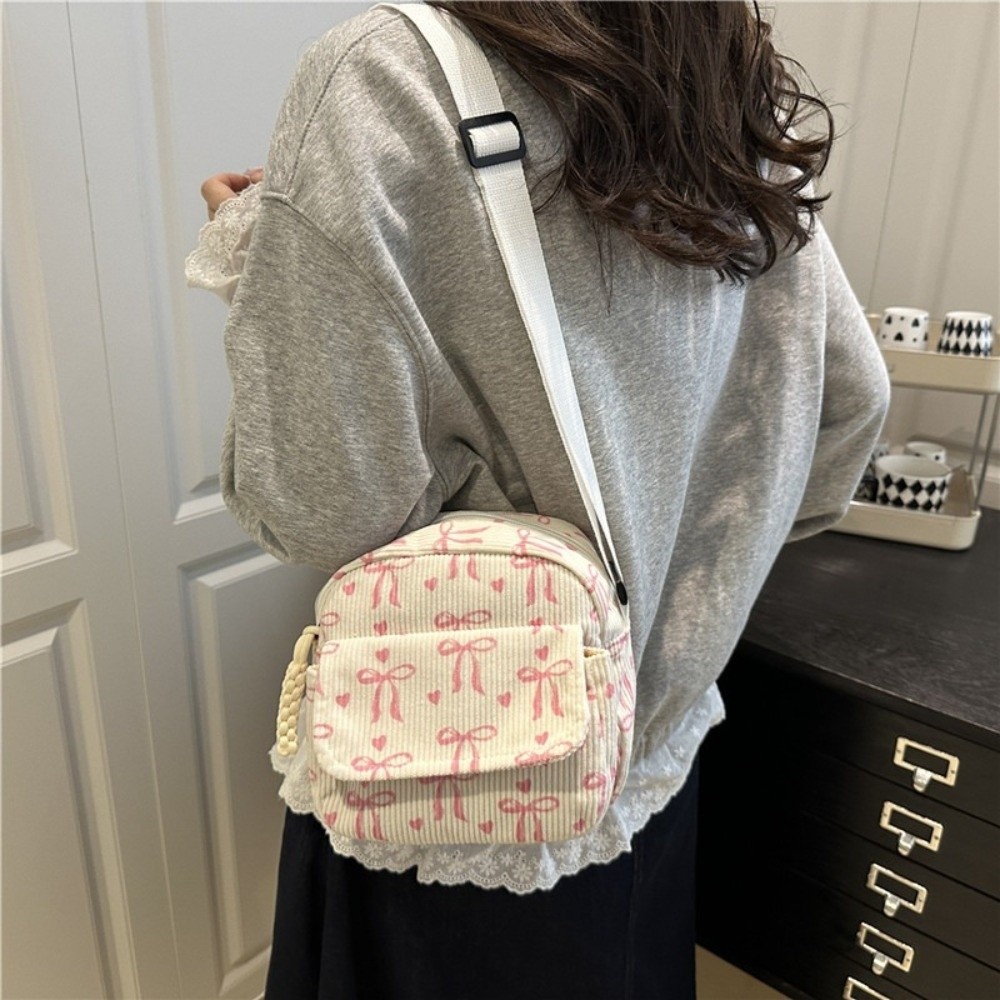 Women's Corduroy Small Shoulde - Street Fashion In Korea 评论和价格